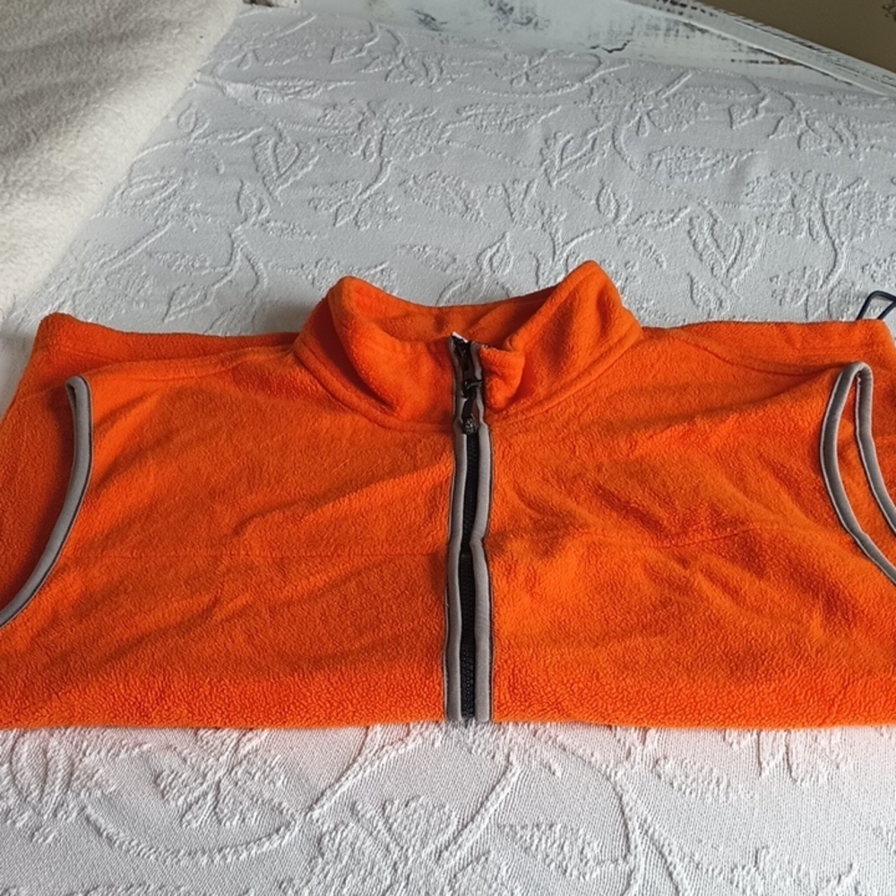 Old Navy Fleece Vest. Womens , Orange